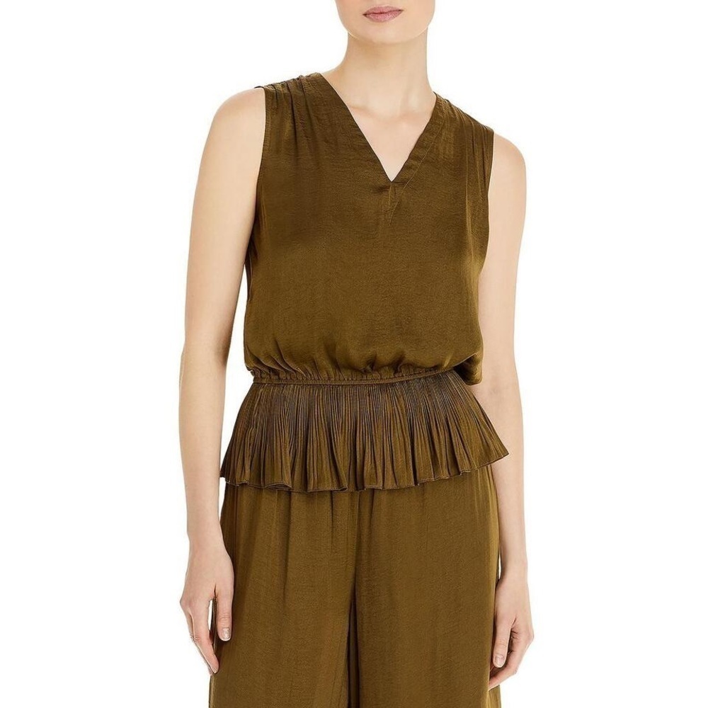 T TAHARI V-Neck Blouse with Peplum Hem in Oak Moss Size M